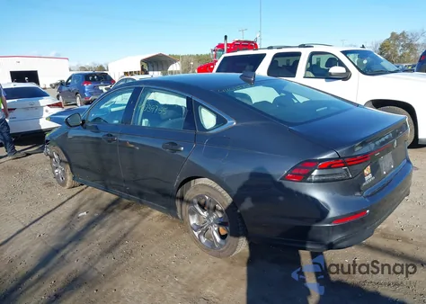 2024 Honda Accord Ex z USA, uszkodzony, nr VIN 1HGCY1F36RA020484